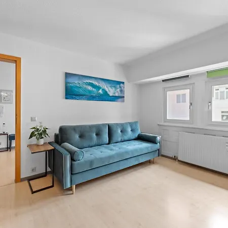 Krone - Es Bhf - 2zi & 90m2 & 6xprs - Balkon - 65