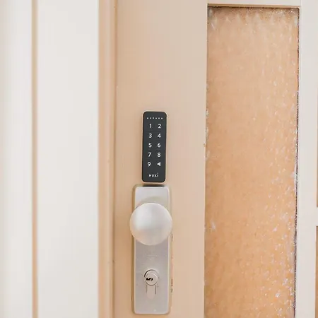 Krone - Es Bhf - 2zi & 90m2 & 6xprs - Balkon - 65