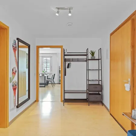 Lägenhet Krone - Es Bhf - 2zi & 90m2 & 6xprs - Balkon - 65