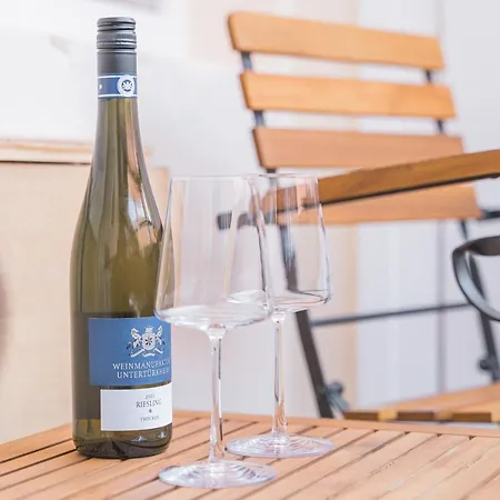 Krone - Es Bhf - 2zi & 90m2 & 6xprs - Balkon - 65