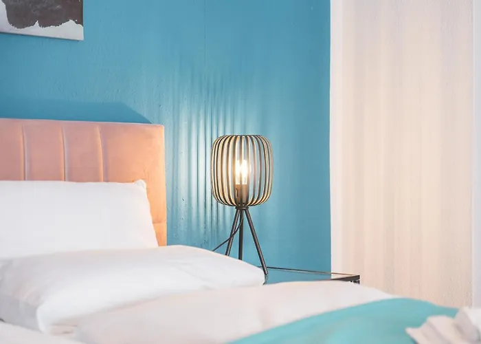 Krone - Es Bhf - 2zi & 90m2 & 6xprs - Balkon - 65