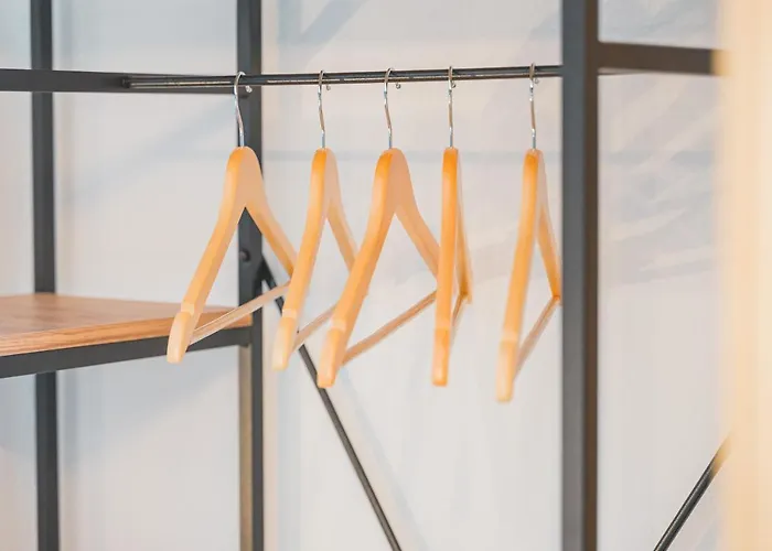 Krone - Es Bhf - 2zi & 90m2 & 6xprs - Balkon - 65