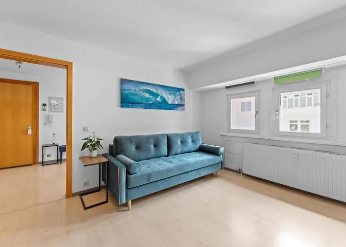 Krone - Es Bhf - 2zi & 90m2 & 6xprs - Balkon - 65