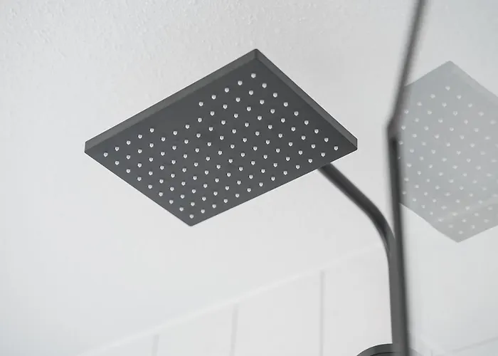 Krone - Es Bhf - 2zi & 90m2 & 6xprs - Balkon - 65