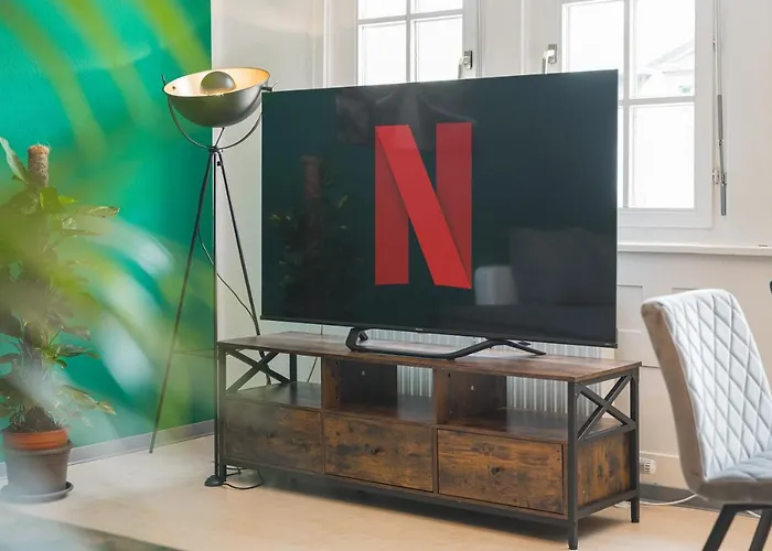 Krone - Es Bhf - 2zi & 90m2 & 6xprs - Balkon - 65