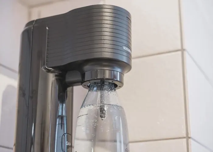 Krone - Es Bhf - 2zi & 90m2 & 6xprs - Balkon - 65