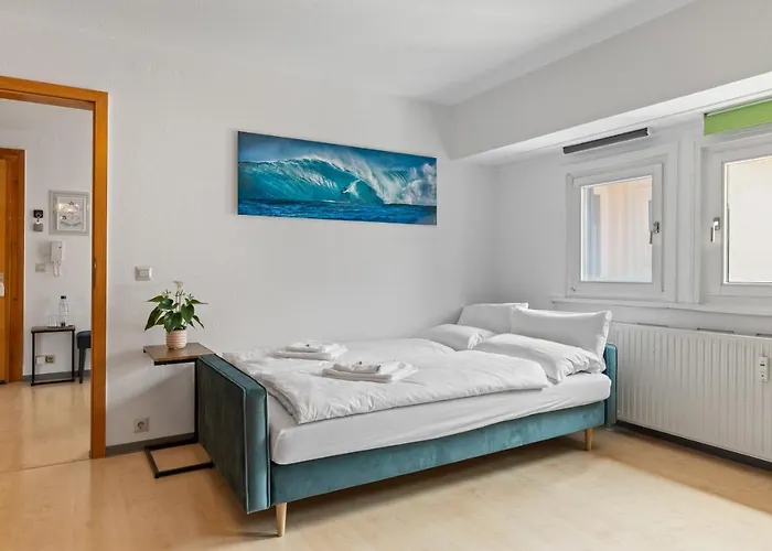 Krone - Es Bhf - 2zi & 90m2 & 6xprs - Balkon - 65