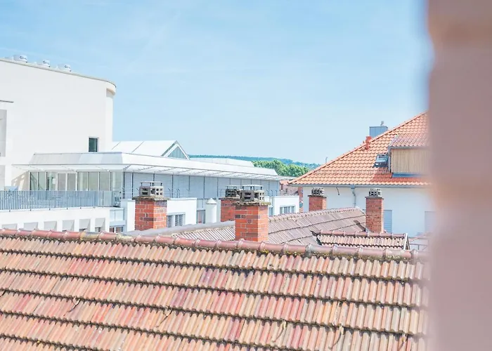 Krone - Es Bhf - 2zi & 90m2 & 6xprs - Balkon - 65