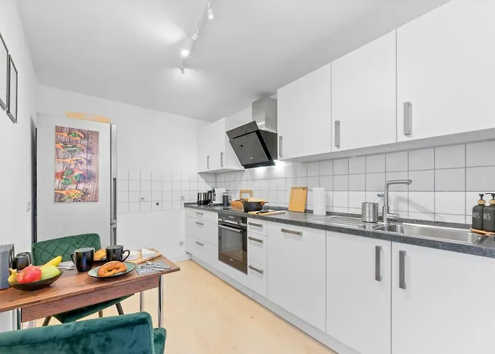 Krone - Es Bhf - 2zi & 90m2 & 6xprs - Balkon - 65