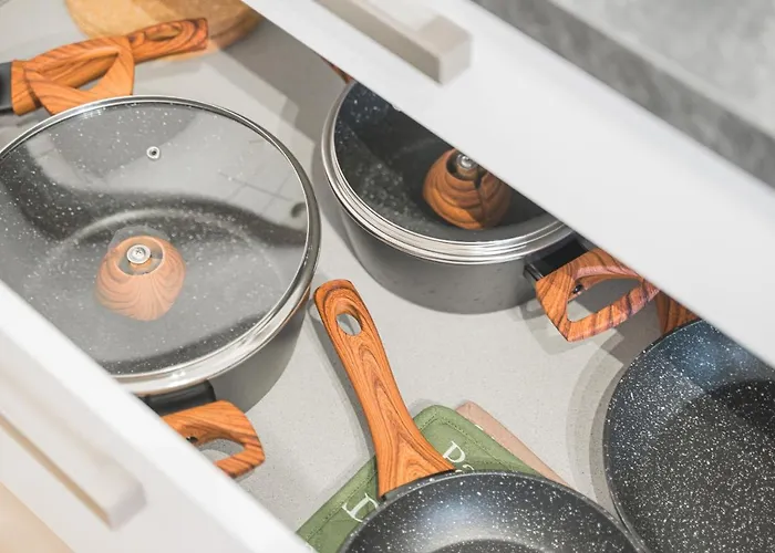 Krone - Es Bhf - 2zi & 90m2 & 6xprs - Balkon - 65